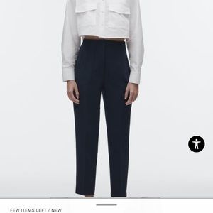 High wasted black pants